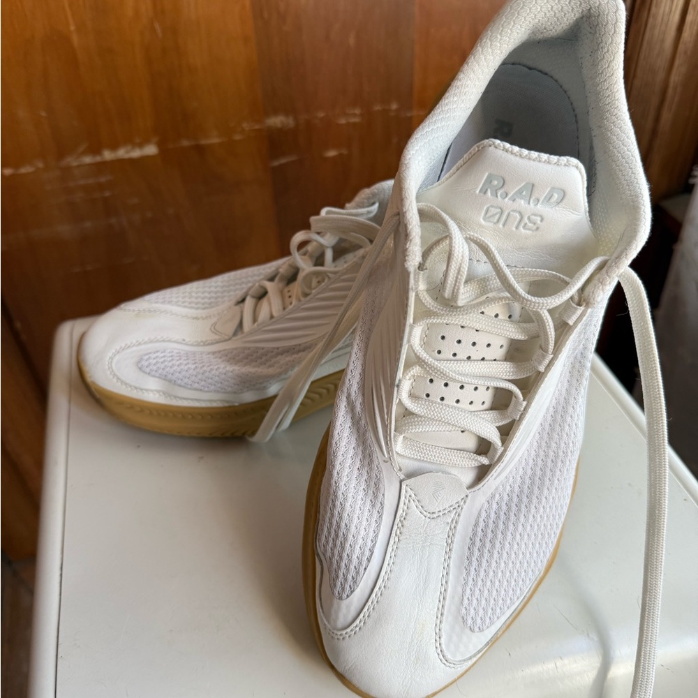 RAD Global Trainers. Size 10